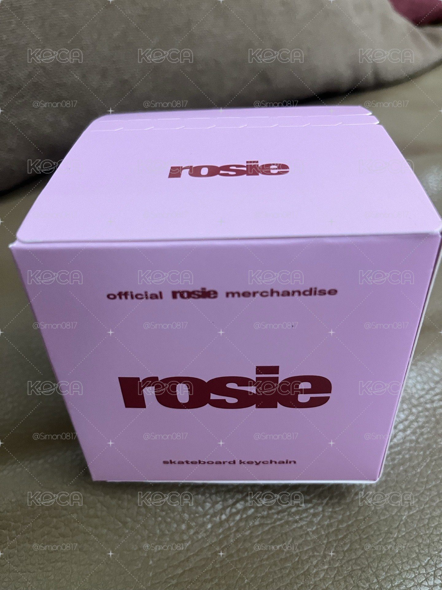 rosie 滑板造型 鑰匙圈吊飾 (全新未拆 盲盒）