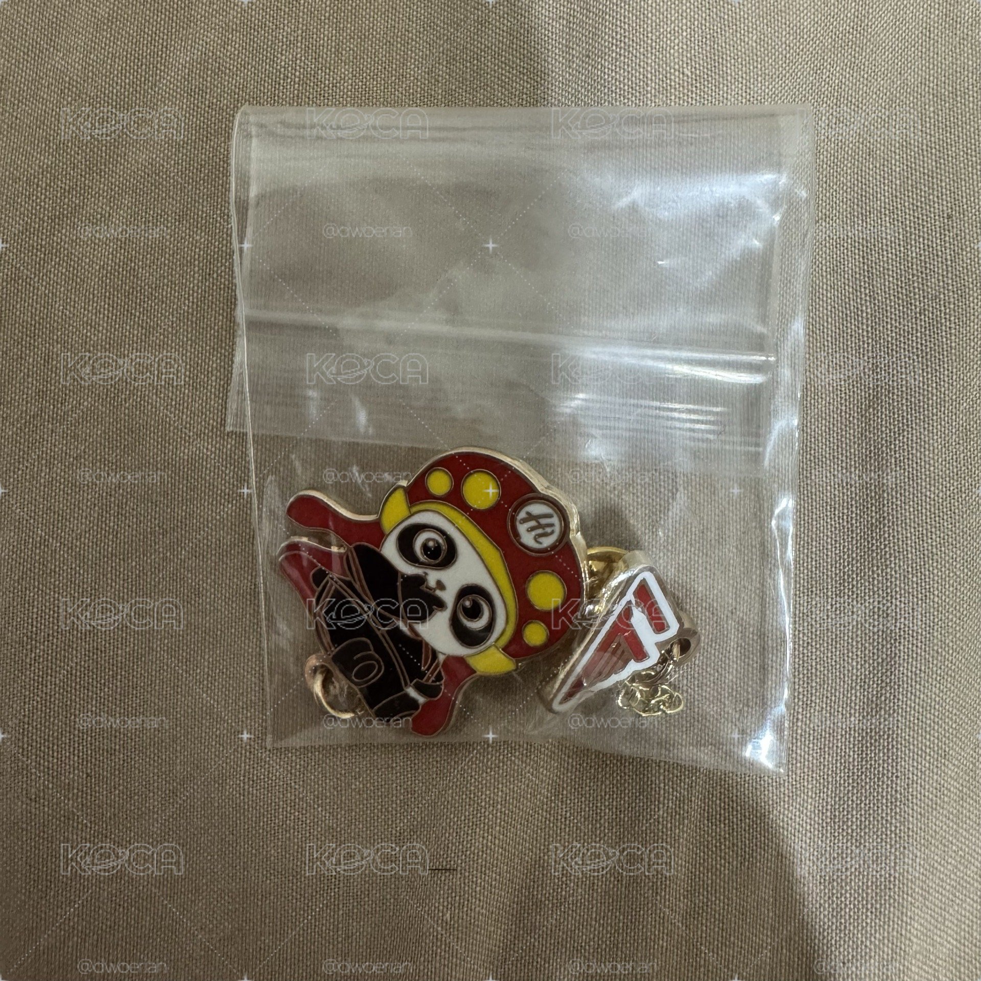 T1x海底撈 聯名別針