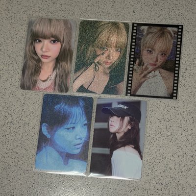 LE SSERAFIM熾 EUNCHAE洪恩採 YUNJIN許允真 小卡