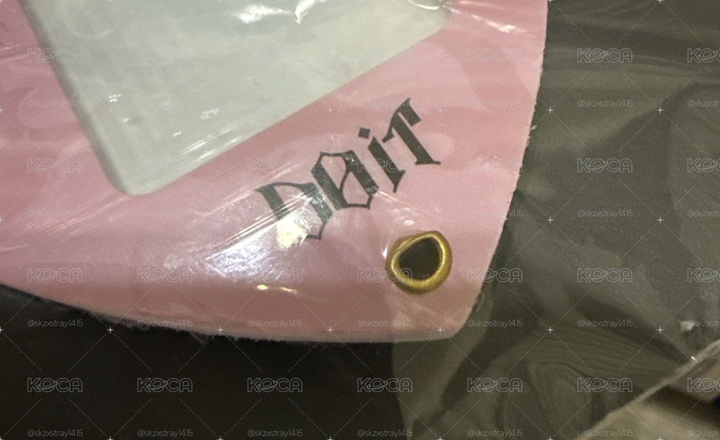 龍馥小卡4張➕證件照壓克力吊飾（無證件照）