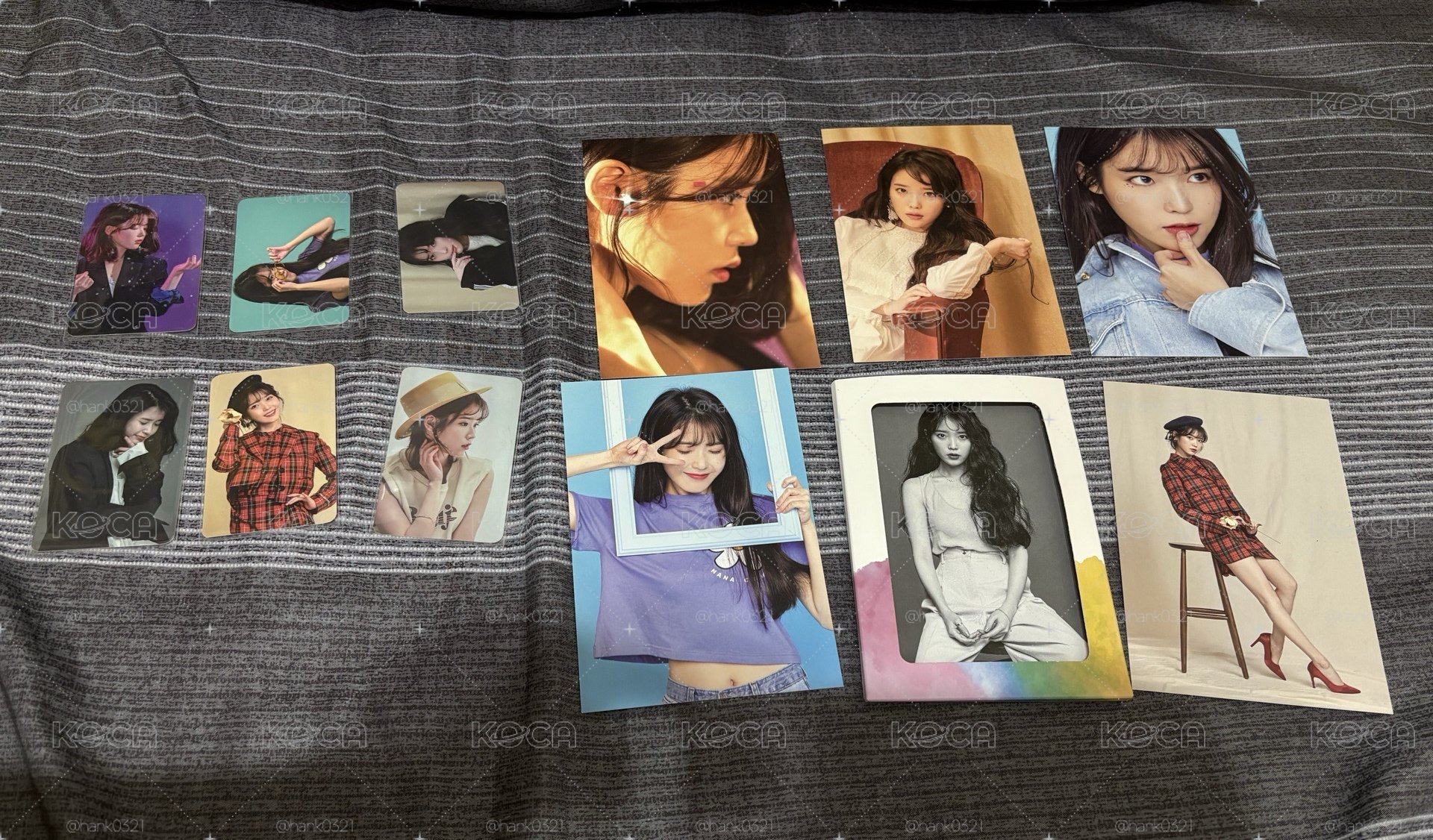 IU 2018 年曆 小卡+明信片