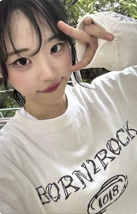 2週年快閃店 周邊卡 衣服卡