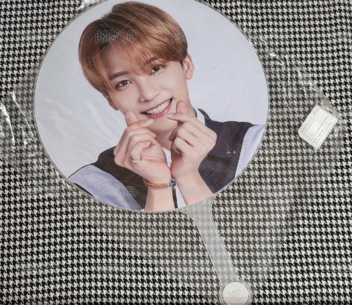 （全新未拆現貨 紙箱寄出 可當日寄出）seventeen 尹淨漢 ideal cut 比心 大扇 扇子