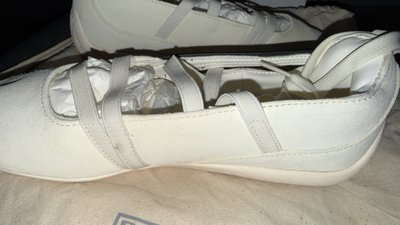ROSÉ X PUMA SPEEDCAT BALLET 奶油黑 芭蕾舞鞋 24.5