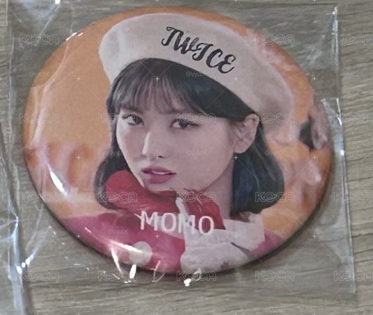 桃徽章