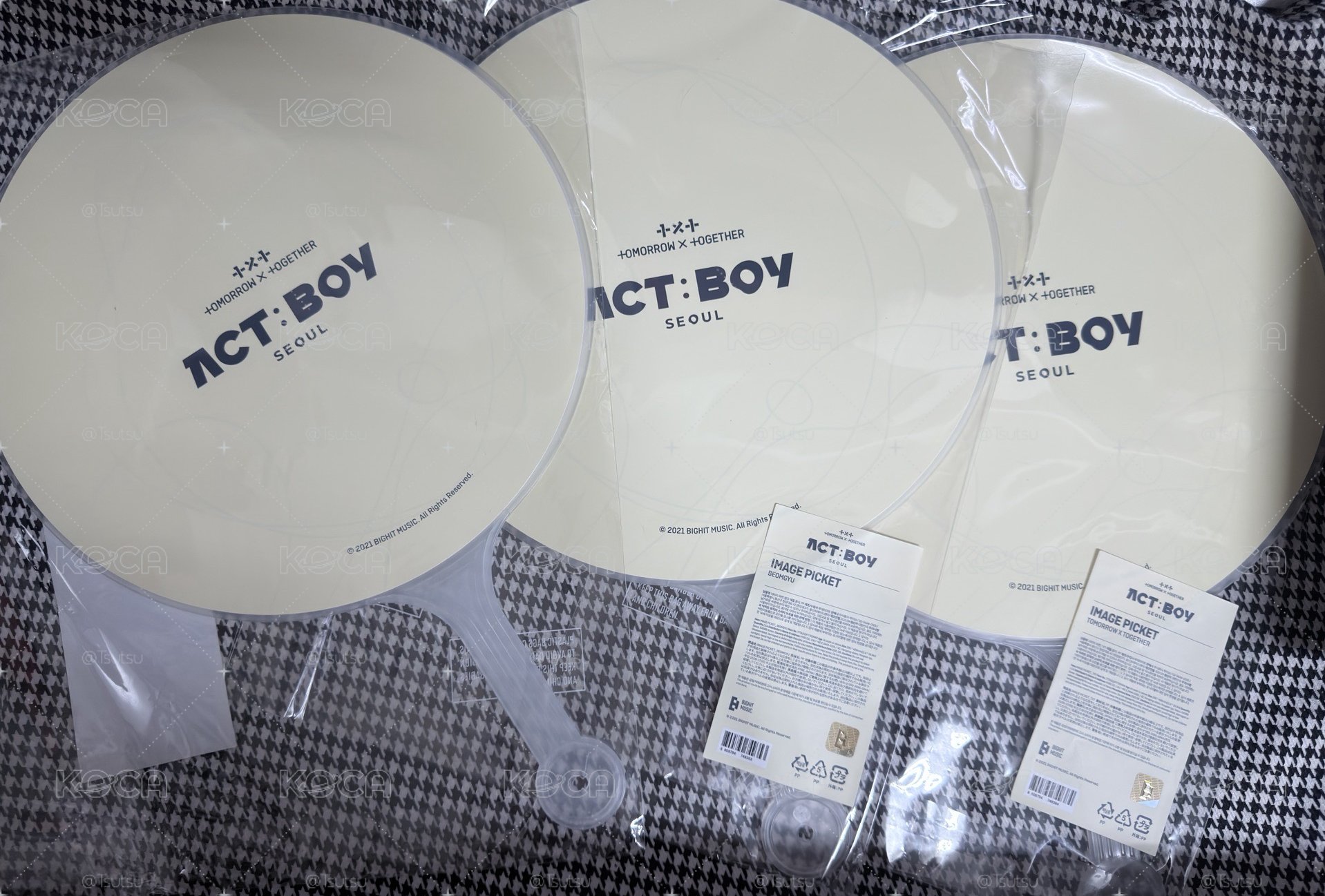 （現貨全新未拆 紙箱寄出 可當日寄出）txt 崔然竣 act：boy 大扇 扇子