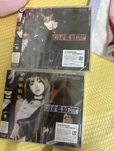 DIFFERENT 專輯 個人盤+DIFFERENT 專輯 <角色聯名盤>