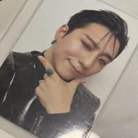 右上