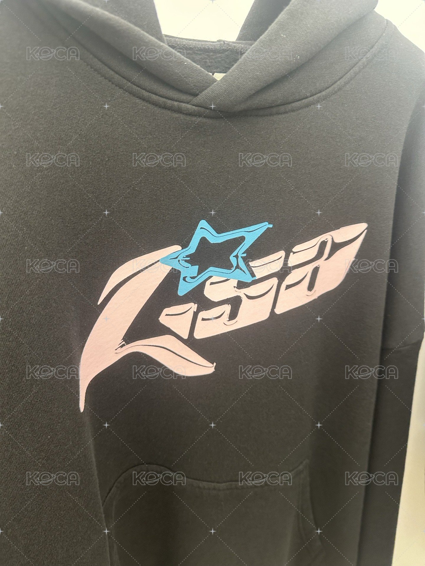 KIKI粉Lisa帽T(S/M/L/XL)