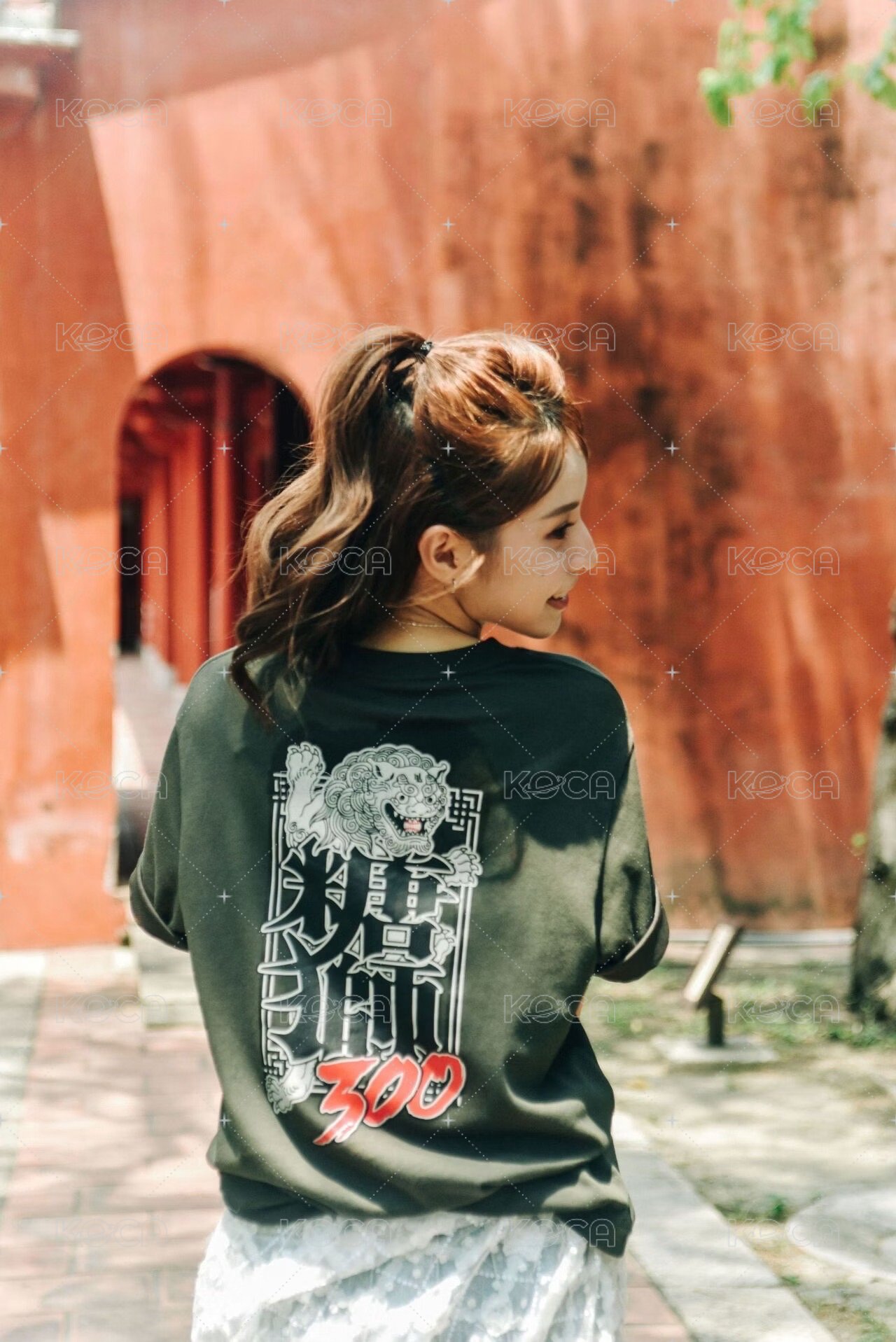 【吼力包高中】糖獅300 Tee