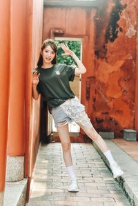 【吼力包高中】糖獅300 Tee
