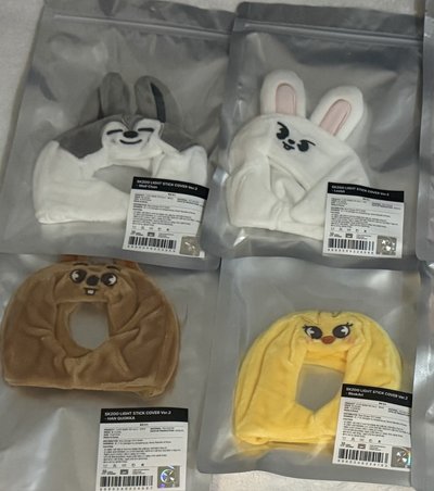 （現貨）Stray Kids SKZOO快閃首爾場二代手燈套（須綁一條SKZOO防曬，請自行下單）
