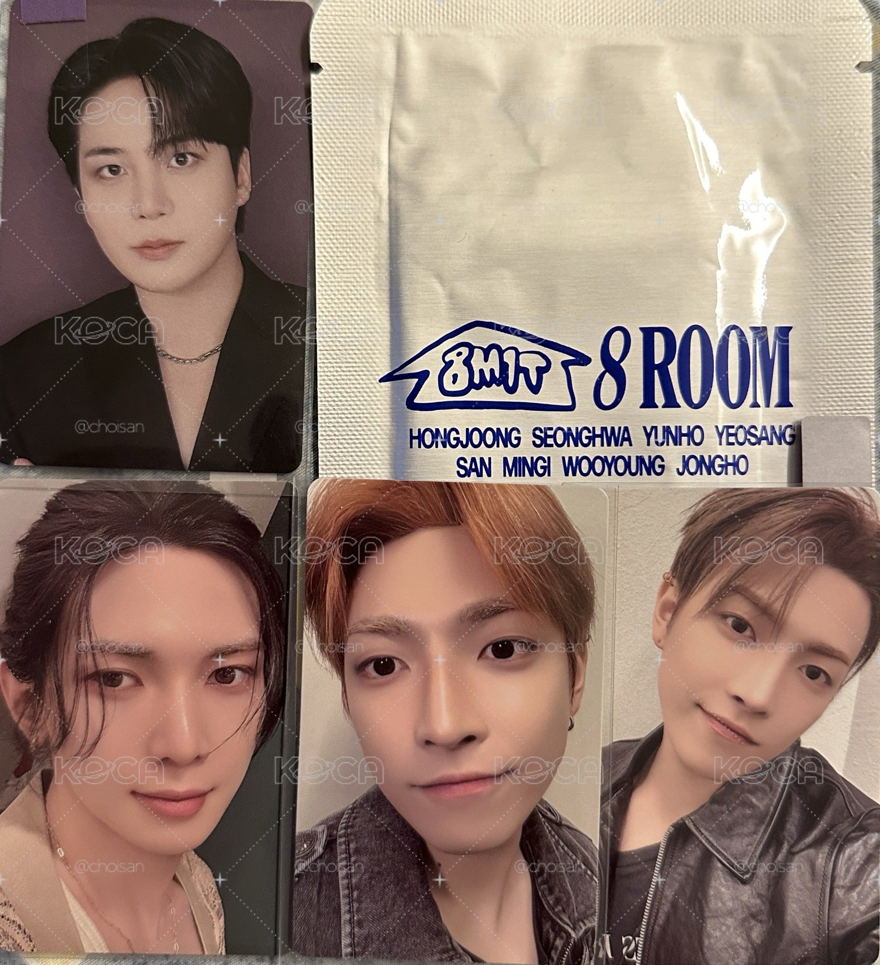 8ROOM未拆隨機卡包B版*1+四張小卡