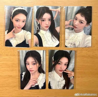 ILLIT 環球 幸運卡