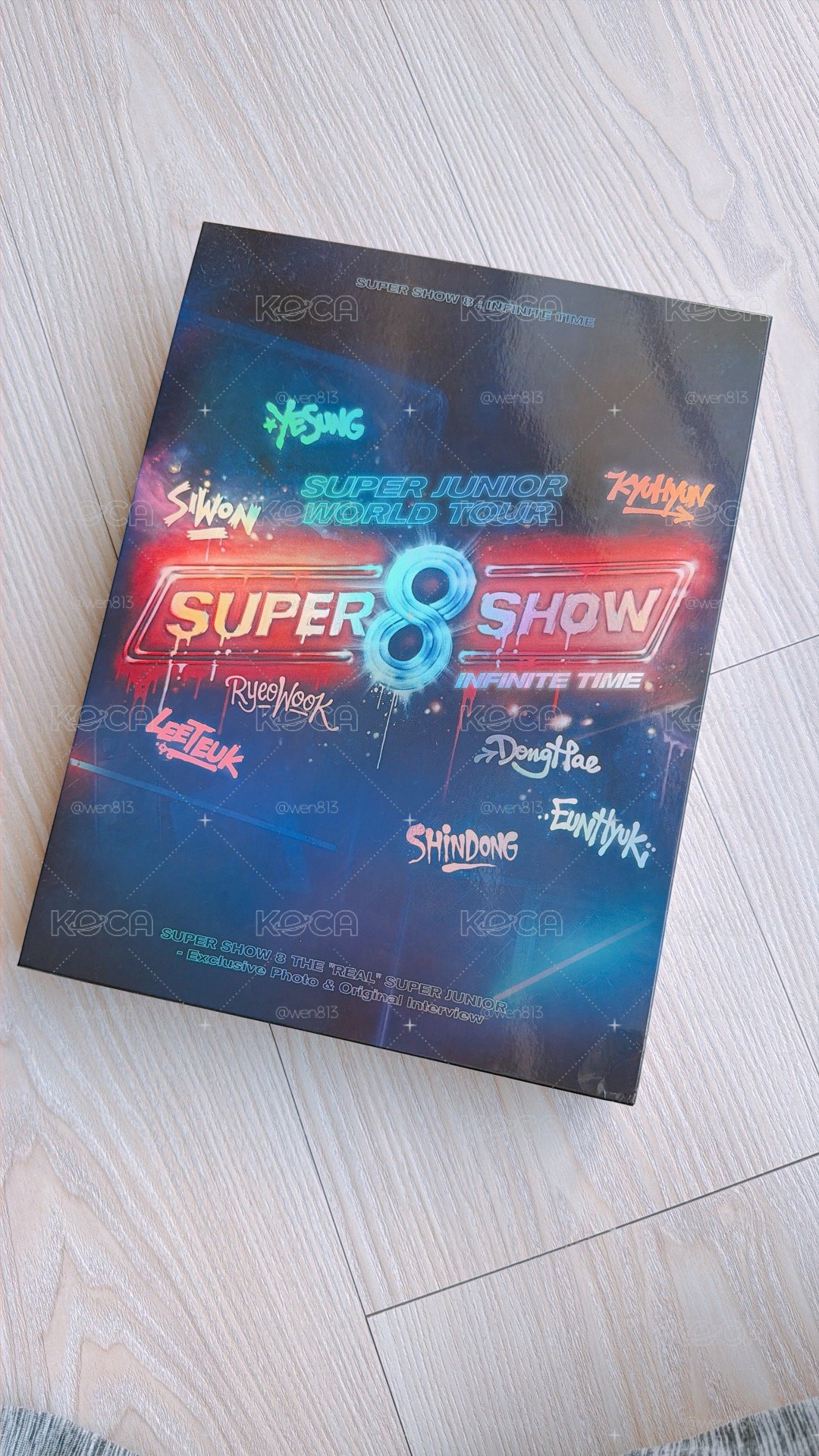 Super Junior Super Show 8 PhotoBook