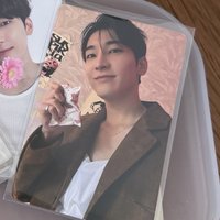 D社 雜誌B版