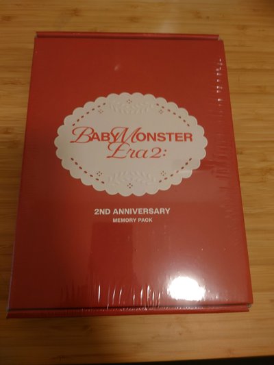 現貨！babymonster回憶錄 送紅黑卡各一！babymonster 寶怪2周年紀念冊