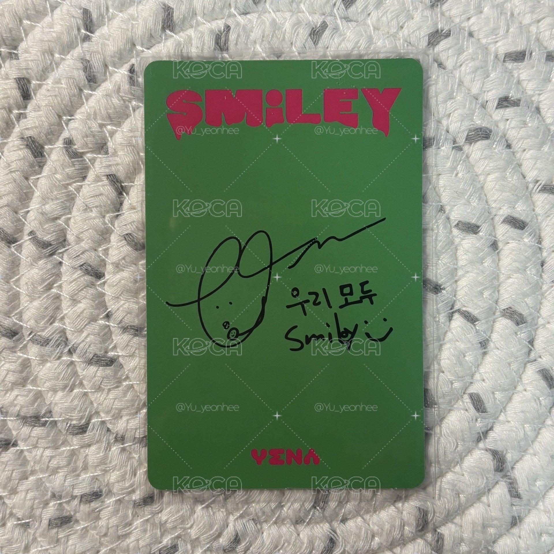 Yena 崔叡娜 SMiLEY 專輯卡 綠版