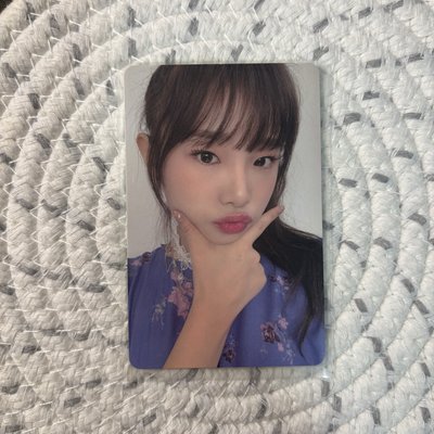 Yena 崔叡娜 IZ*ONE HEART*IZ 專輯卡 