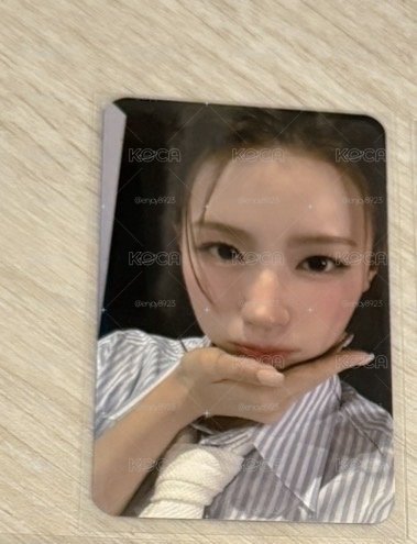 展覽二輪入場卡-麵 薇娟（中文卡背-一步兩步三步四步望著你）