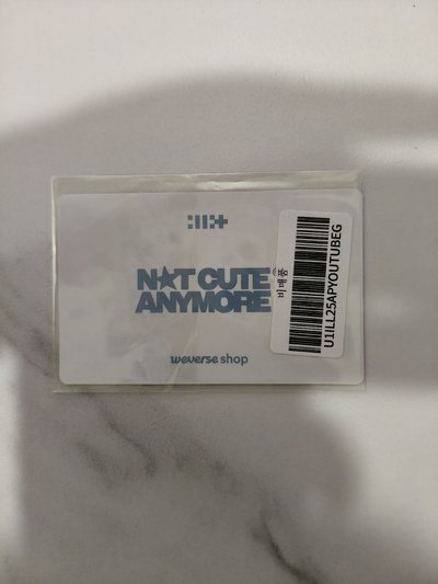 ⚪NOT CUTE ANYMORE YT 特典卡 團卡