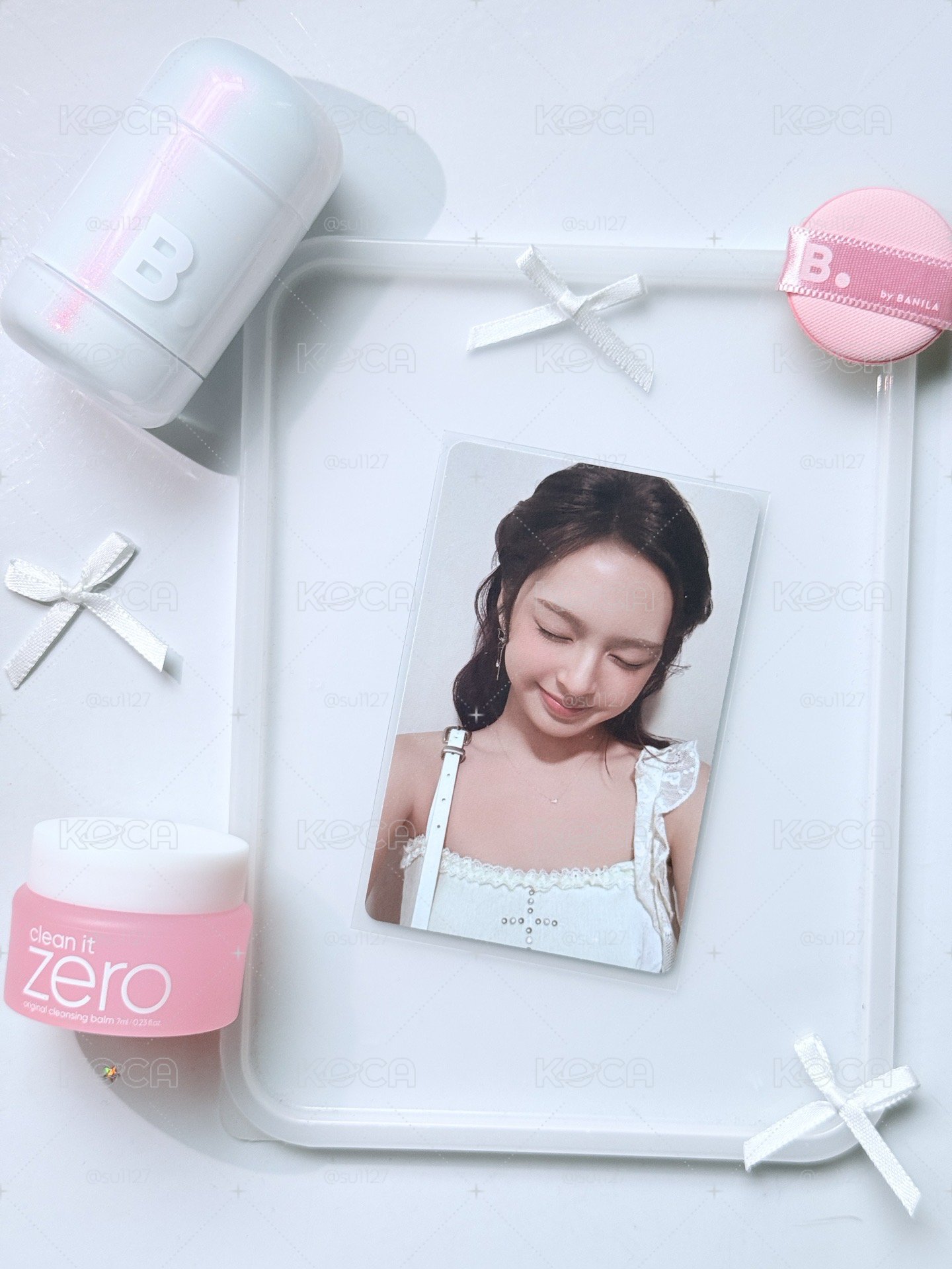 《BABYMONSTER》卡冊卡