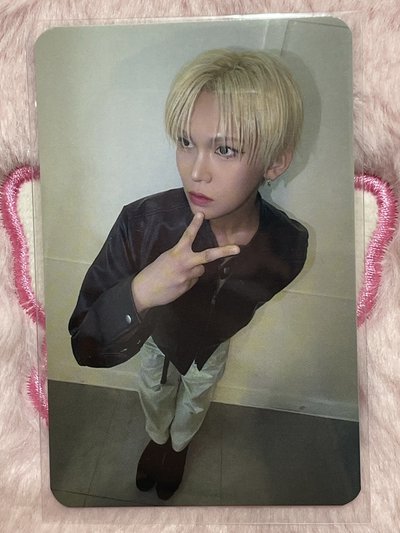 XLOV Hyun Starlikemusic