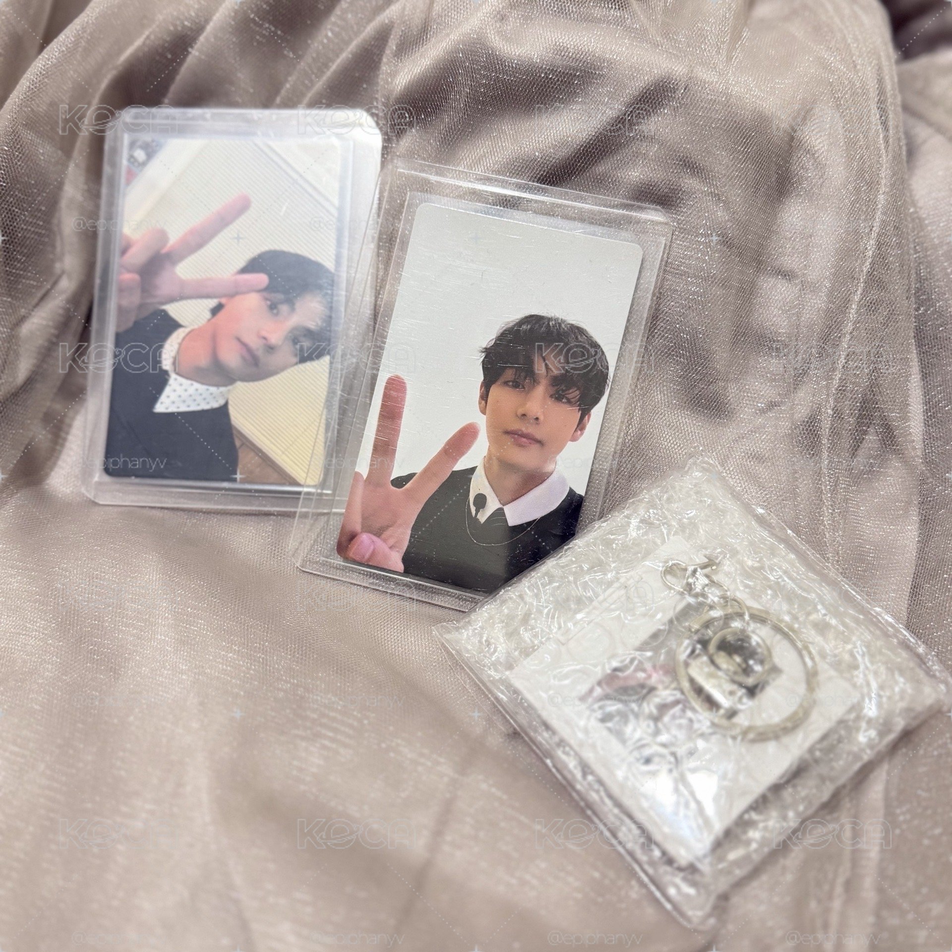 V / BTS ARIRANG WEVERSE GLOBAL 預售特典 泰亨一鍵畢業Set A.B泰小卡+鑰匙圈