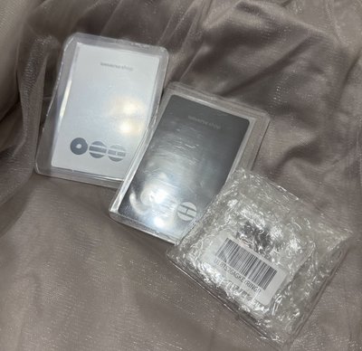 V / BTS ARIRANG WEVERSE GLOBAL 預售特典 泰亨一鍵畢業Set A.B泰小卡+鑰匙圈