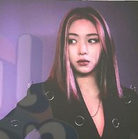 GUESS WHO 明信片 預購禮