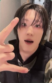 UNIQUE yzy 線上1.0 簽售卡 