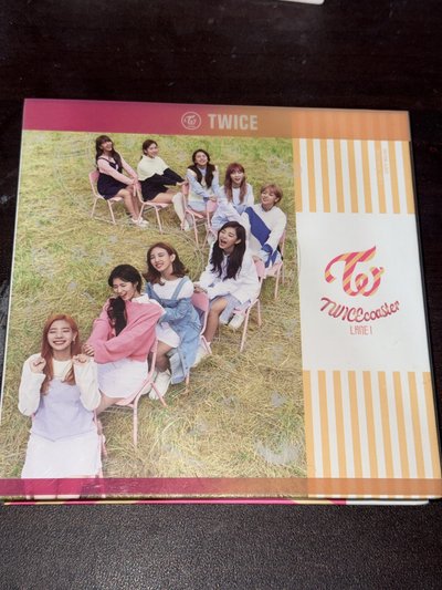 TWICE 空專