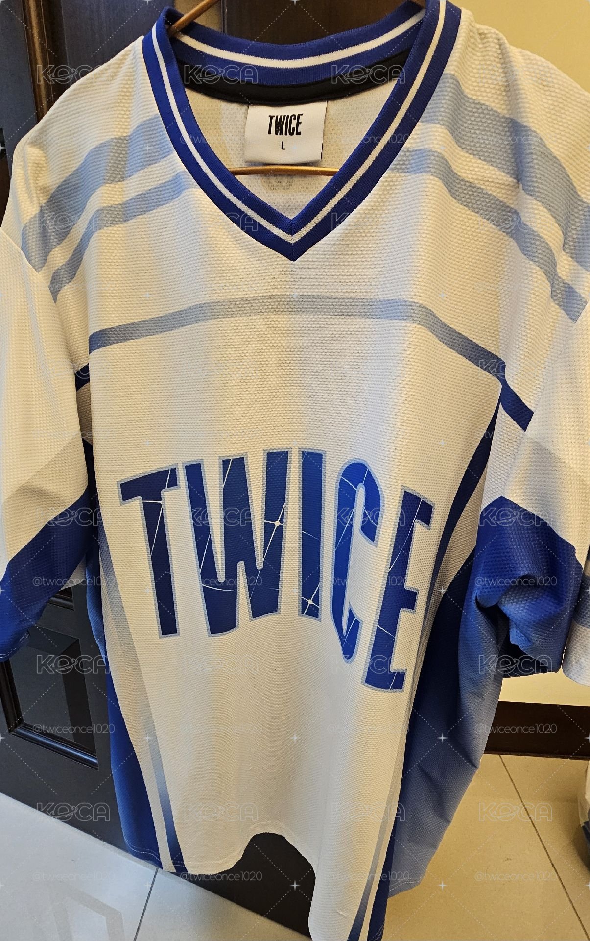 TWICE 快閃店球衣 L號