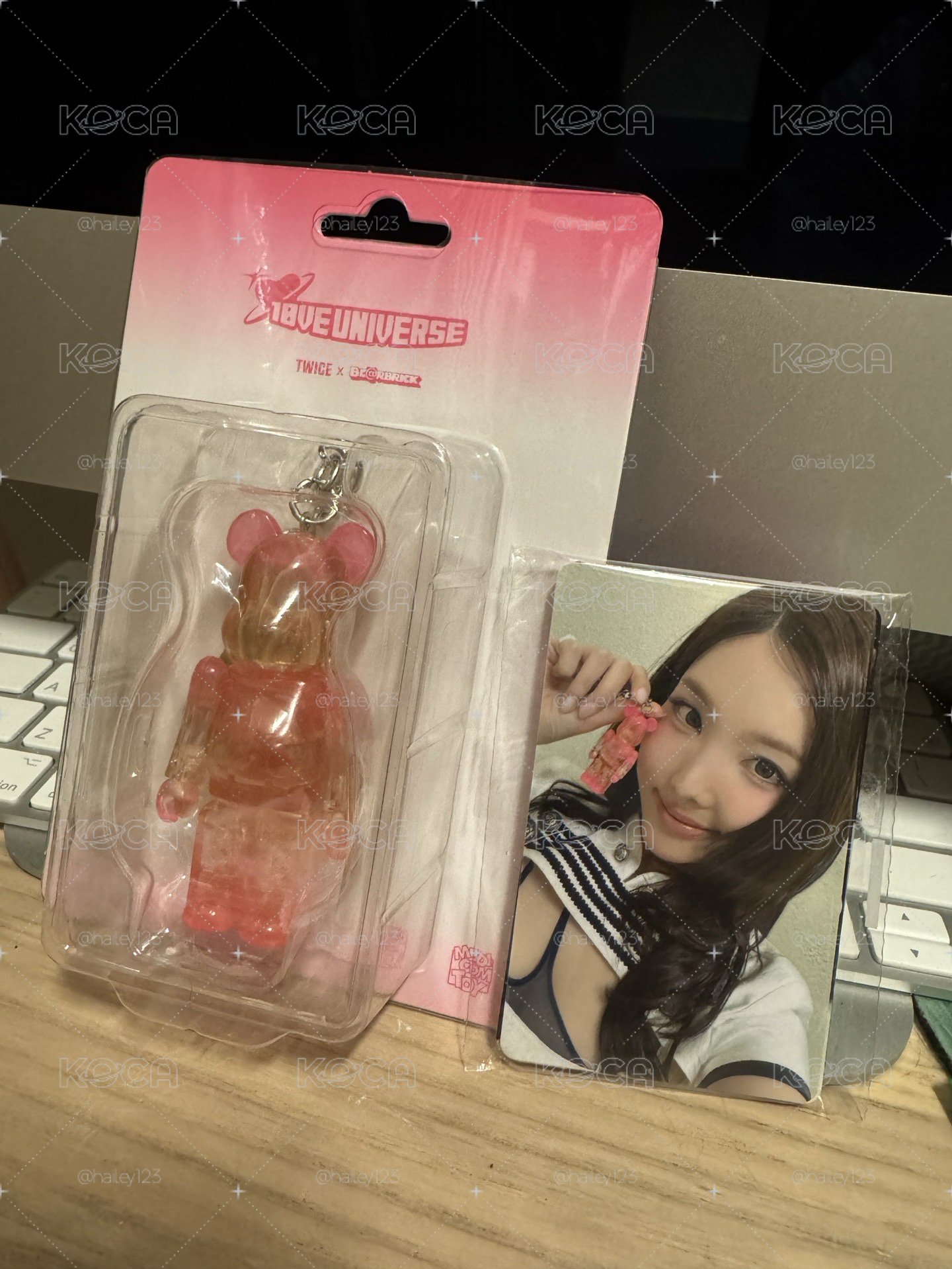 全新 現貨TWICE庫柏力克熊品飾含一套小卡