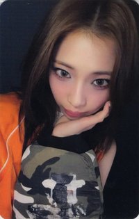춤 (CHOOM) yg 團封預售 特典卡 A ver.