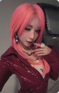 춤 (CHOOM) yg 團封預售 特典卡 A ver.