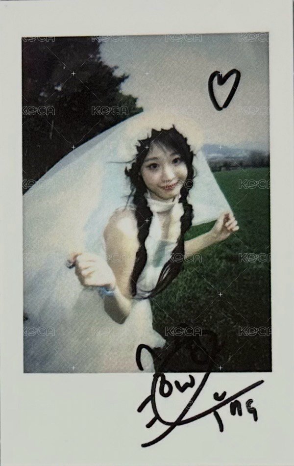 QWER VVIP 抽選 特典 東京 サイン チェキ ヒナ CEREMONY 快閃店sw 幸運卡拍立得| HINA - QWER The 4th Mini Album