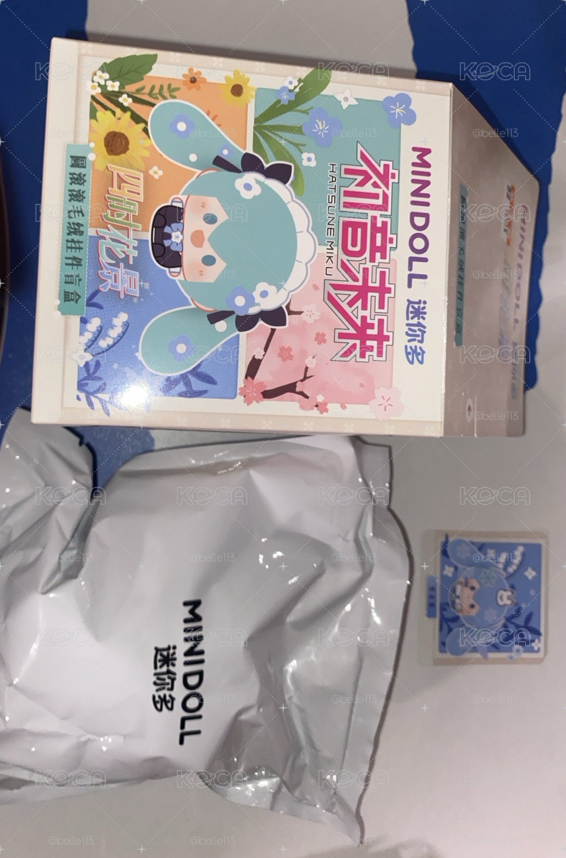初音未來-四時花景系列-圓滾滾毛絨掛件盲盒-單盒-雪未來