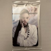 FAMOUS K4預售特典卡