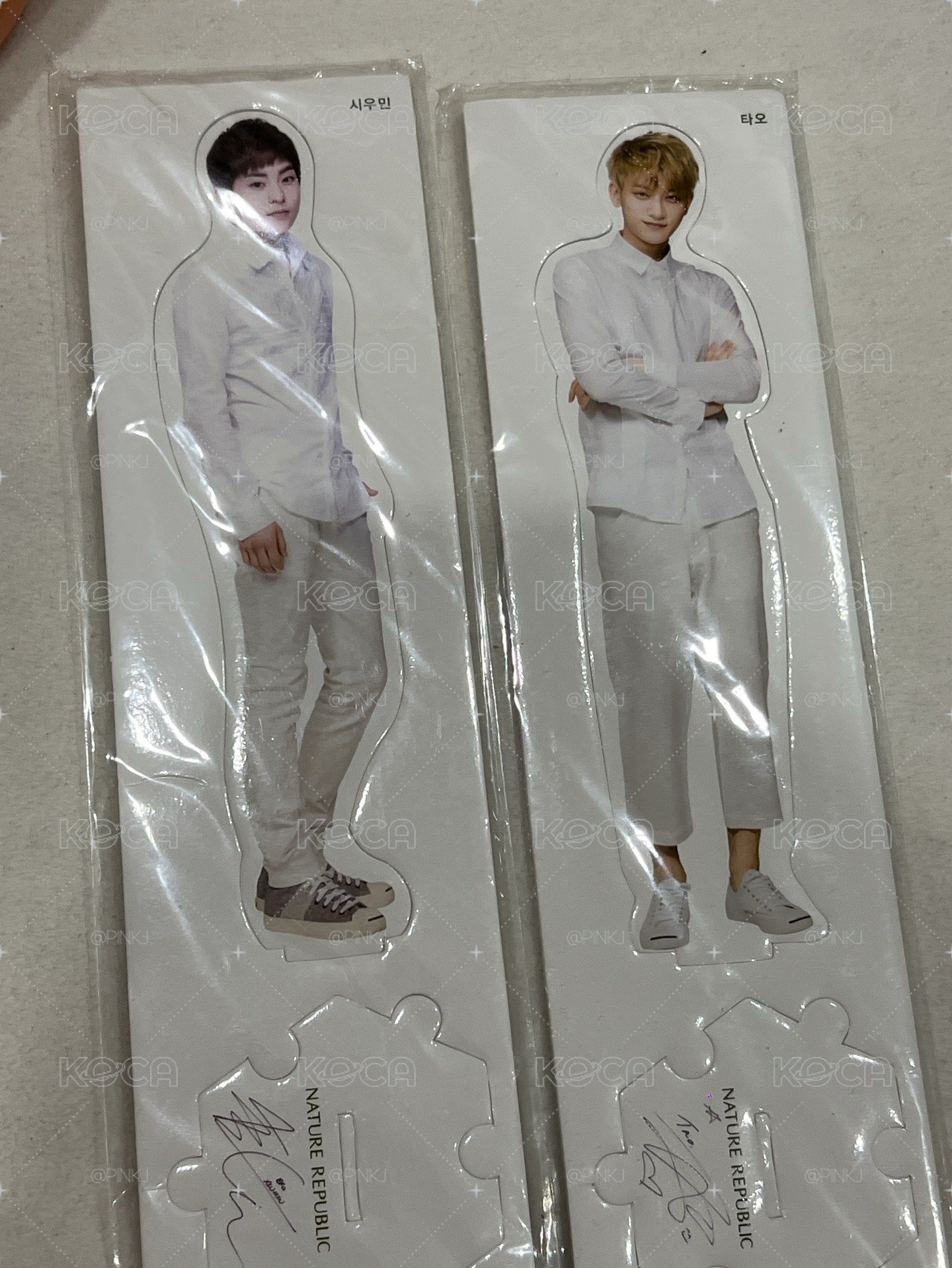 EXO