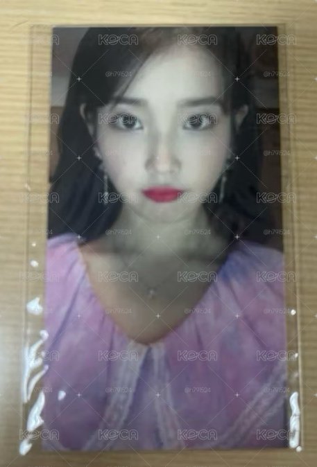 IU 李知恩 11週週年禮 內容物齊全含小卡