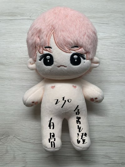 名創優品扇