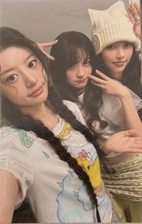 MAMIHLAPINATAPAI T-SHIRT 周邊卡 