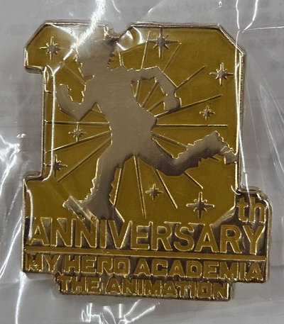 我英十週年 金別針