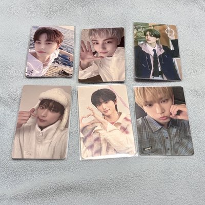 &TEAM 周邊小卡特典