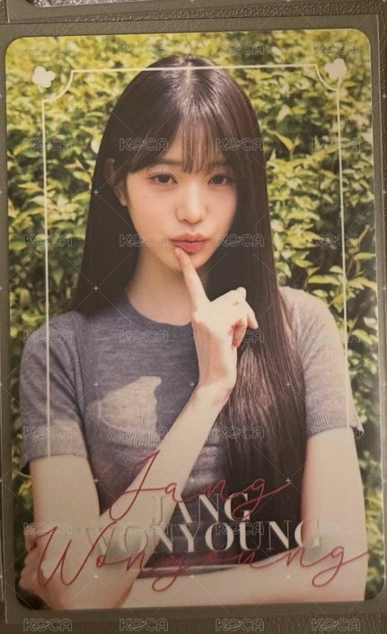 雜誌卡戳臉