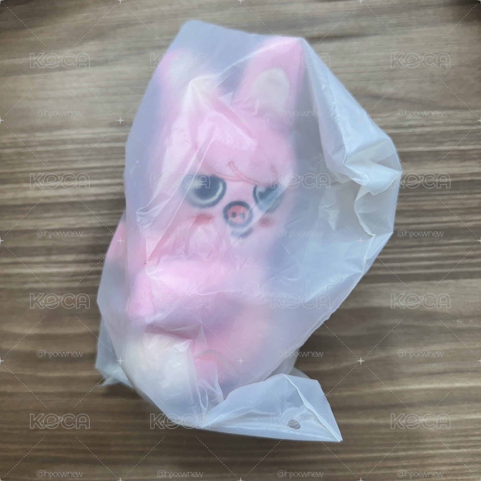 SKZOO 全球快閃店 側坐扣娃