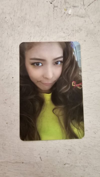 f(x) 4walls Luna 朴善英 專輯 小卡。