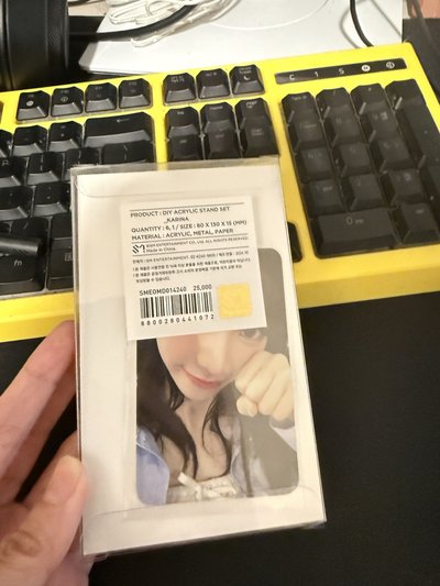 aespa四週年週邊立牌（含卡）