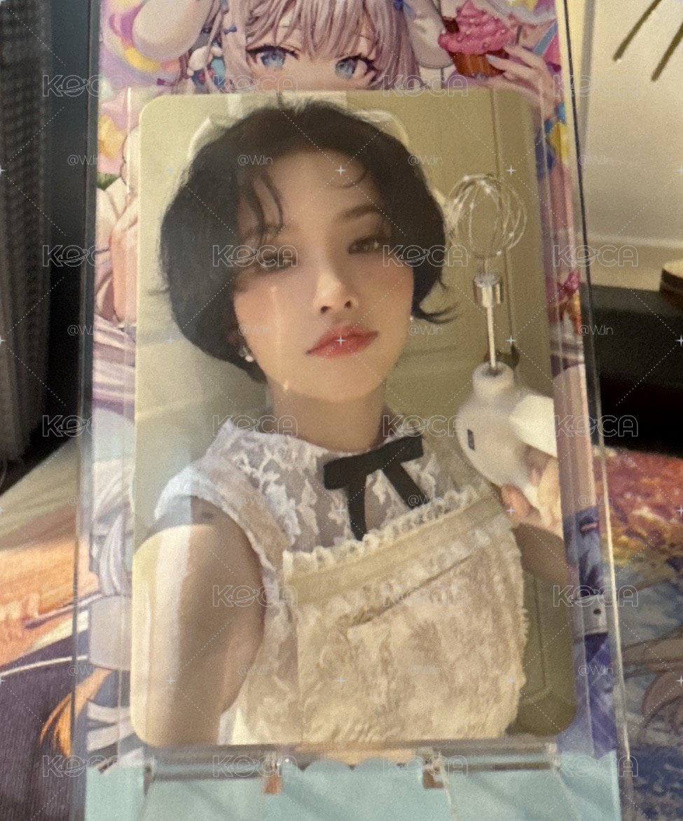 SOYEON 25年年曆卡